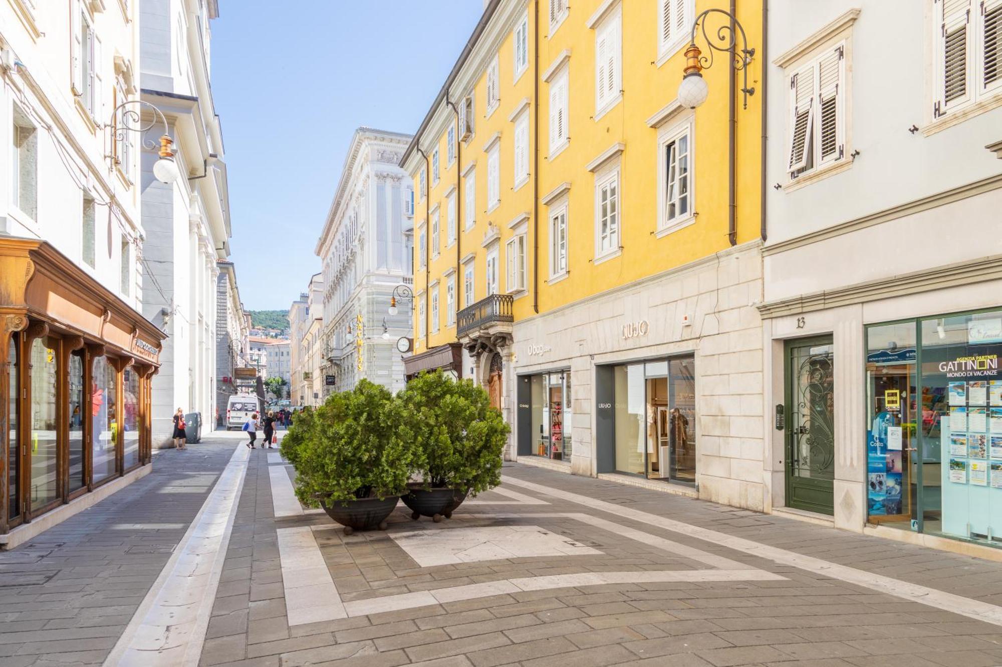Rifugio Wilde, A Trieste Centro Con Parcheggio Eksteriør bilde